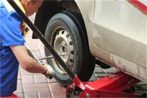 蓬安附近拖车24小时服务热线电话